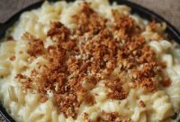 Creamy White Cheddar Mac and Cheese Casserole Recipe