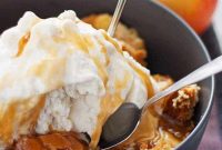 Apple Cake à la Mode: Warm Spiced Apple Cake with Vanilla Ice Cream