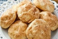 Snickerdoodle Cookies Stuffed with Cream Cheese Filling
