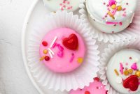 Gluten-Free Chocolate-Covered Oreos for Valentine’s Day