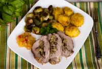 Apple-Stuffed Pork Tenderloin Recipe for Savory Fall Dinners