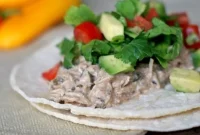 Slow Cooker Ranch Chicken Tacos for Quick Weeknight Meals