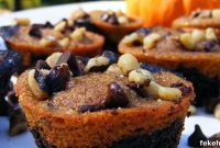 Fudgy Pumpkin Brownies with Spiced Cream Cheese Swirl