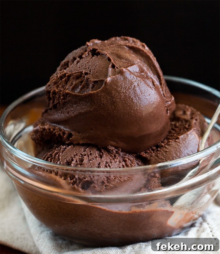 Quick Chocolate Mug Cake Recipe Ready in Minutes 4 img 1285 12