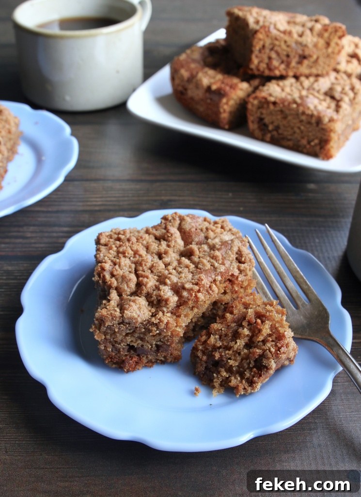 Moist Sour Cream Coffee Cake Recipe With Cinnamon Streusel 3 sour cream coffee cake