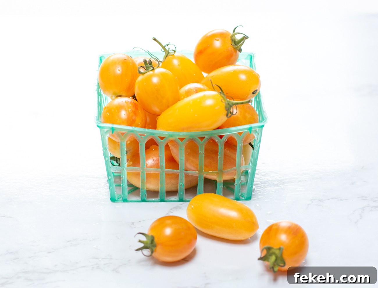 Fresh No-Cook Heirloom Yellow Tomato Sauce with Pasta Recipe 7 Heirloom Cherry & Oval Tomatoes for the No-Cook Tomato Sauce