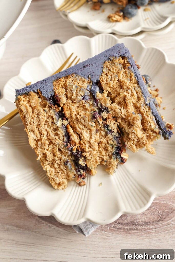Summer Blueberry Crisp Cake Recipe – Juicy, Crunchy & Seasonal 5 Ingredients laid out