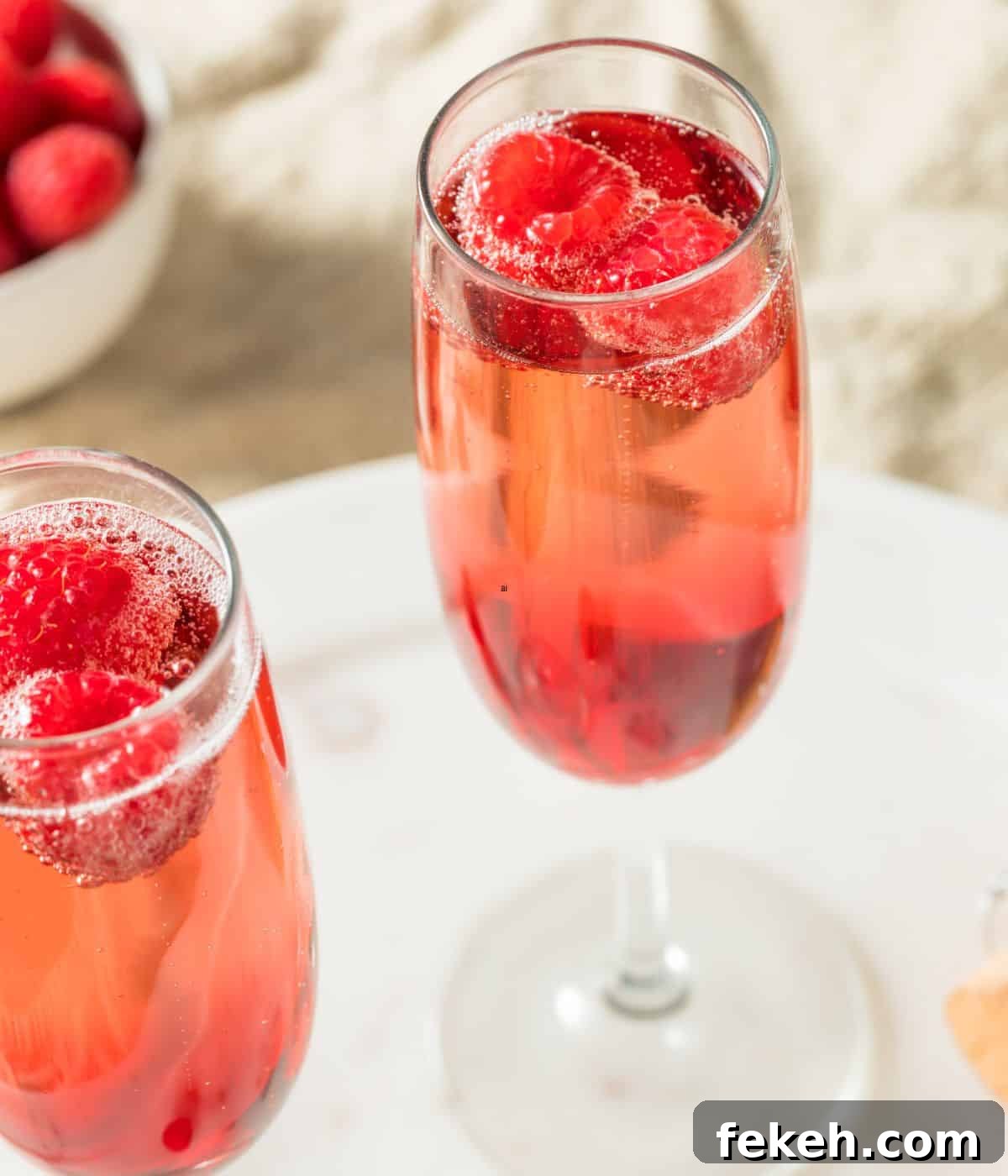 22 Elegant Cocktail Recipes for Sophisticated Events 5 Kir royale cocktail.