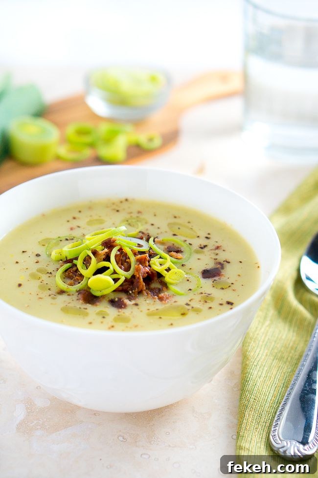Creamy potato and leek soup
