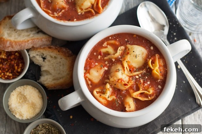 Tomato tortellini soup