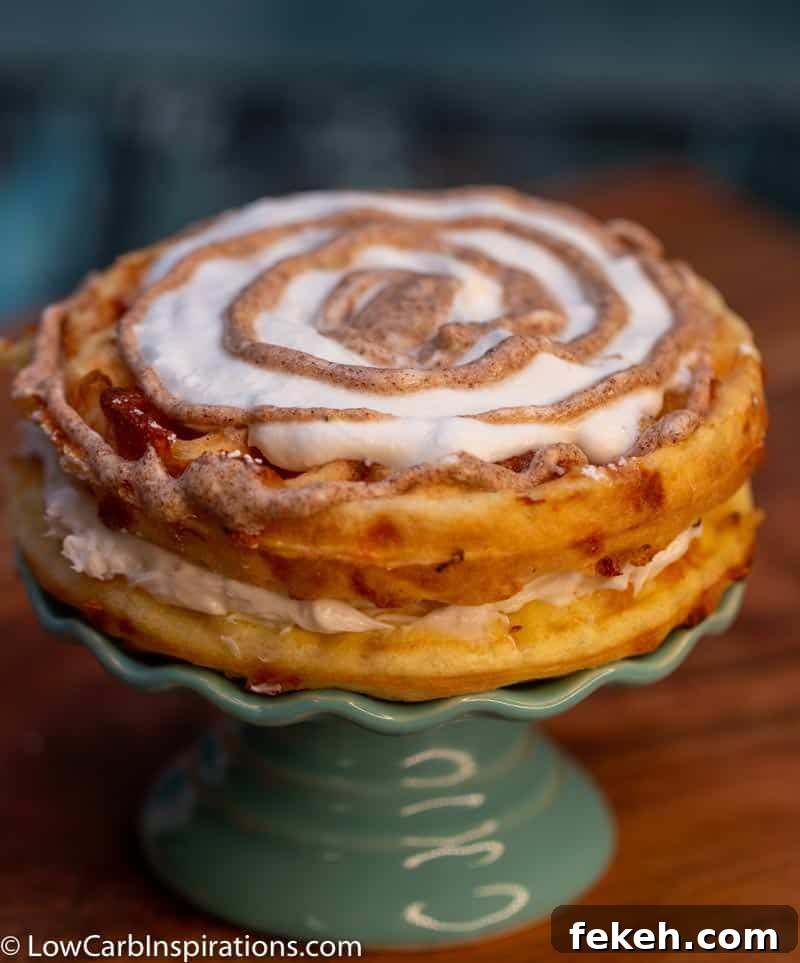 Low-Carb Cinnamon French Toast Recipe for Keto Diet Enthusiasts 15 Soft Cinnamon Rolls Chaffle Cake