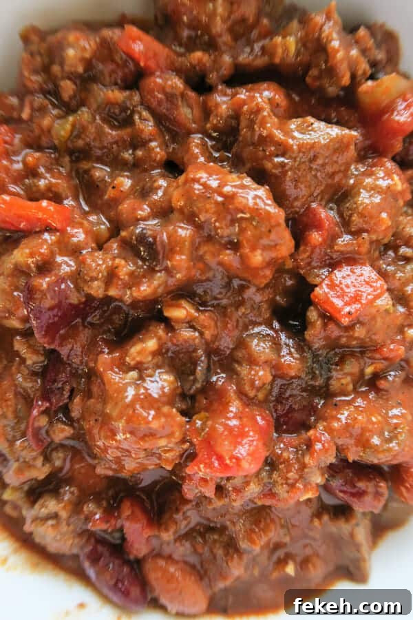 Slow-Cooker Three-Meat, Three-Bean Chili Recipe 7 img 362 17