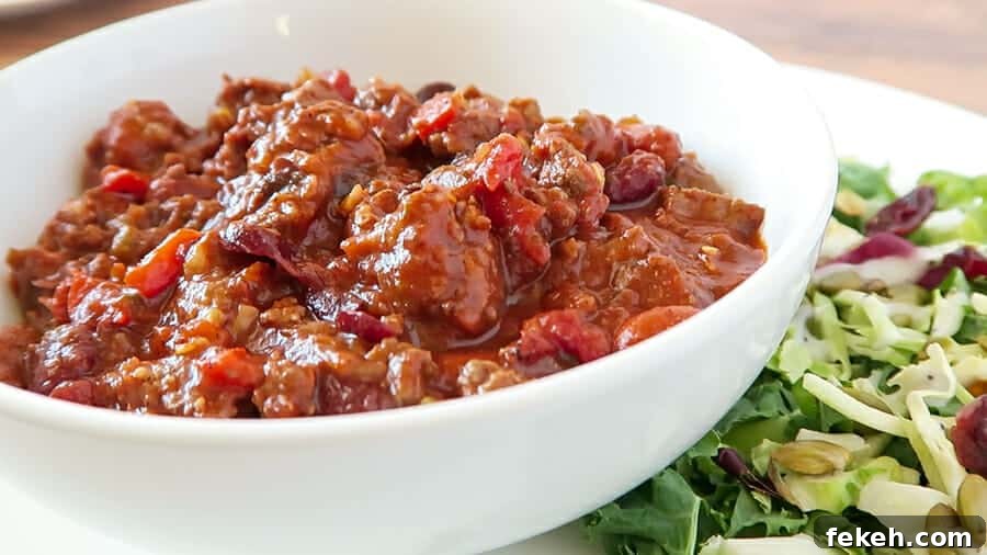 Slow-Cooker Three-Meat, Three-Bean Chili Recipe 8 img 362 18
