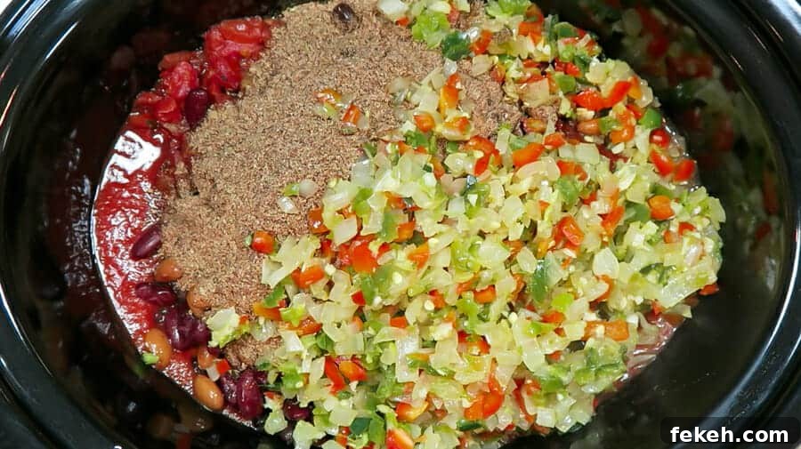 Slow-Cooker Three-Meat, Three-Bean Chili Recipe 4 img 362 9