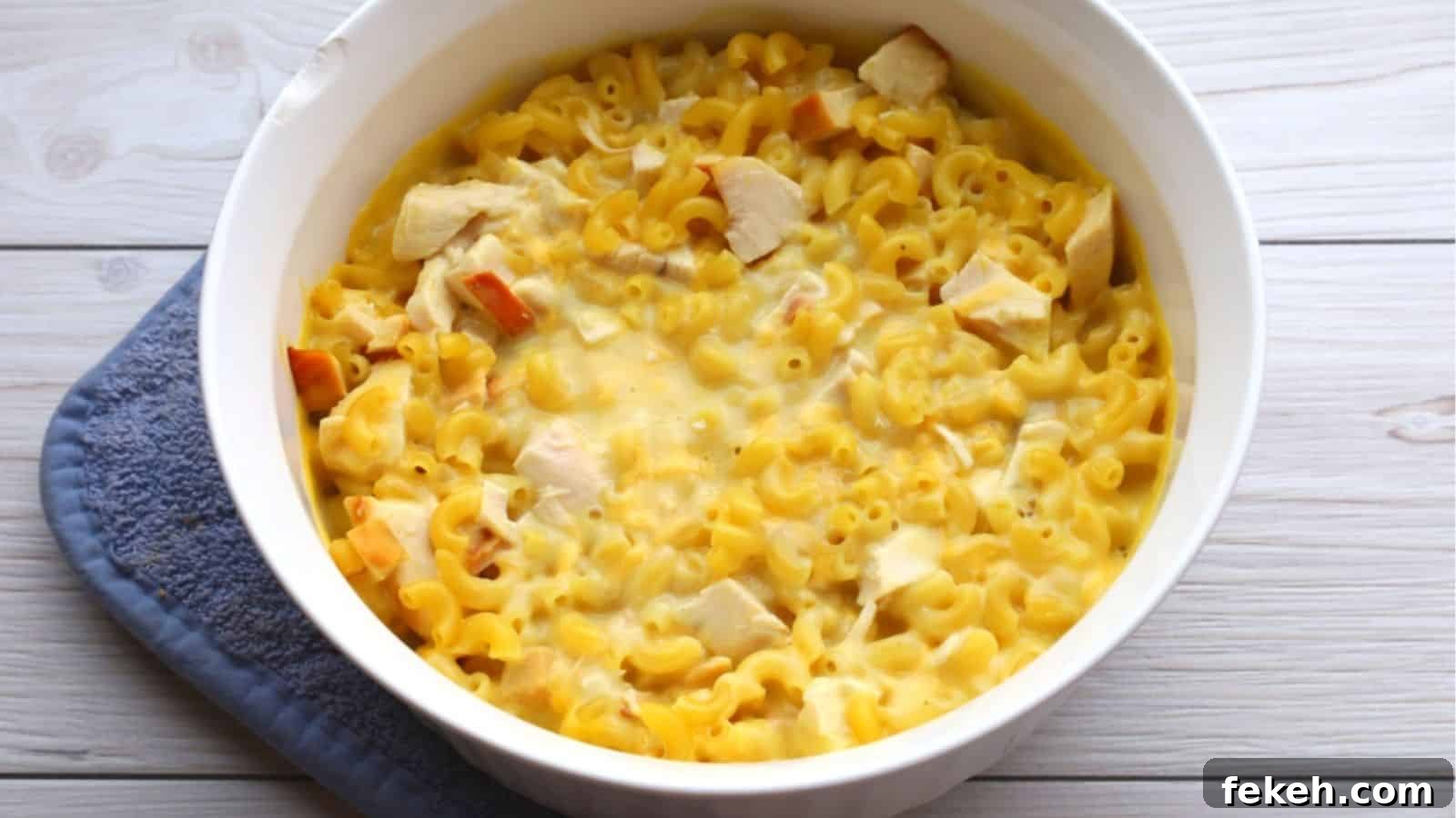 17 Irresistible Creamy Chicken Casseroles for Family Dinners 11 Chicken Curry Mac & Cheese
