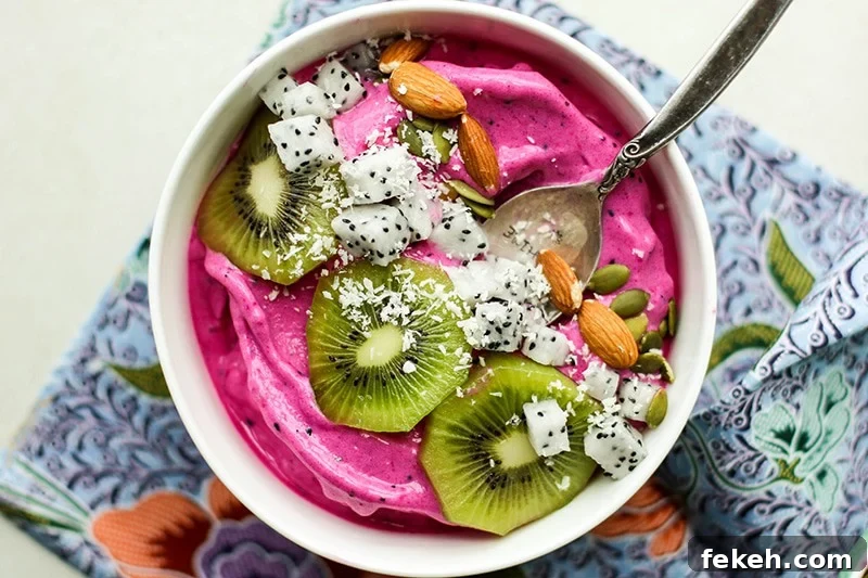 12 Clean-Eating Recipes You’ll Love from 2017 7 Dragon Fruit Smoothie Bowls / These smoothie bowls are actually like soft serve ice cream- creamy, fruity, and super healthy!