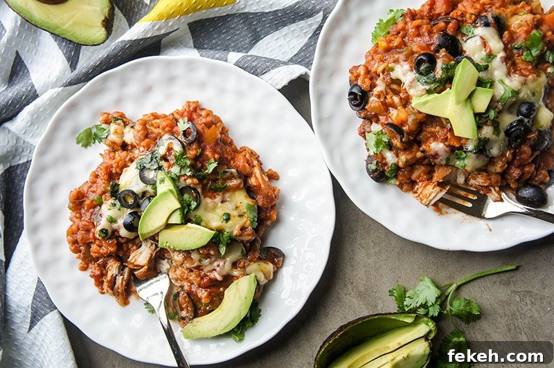 12 Clean-Eating Recipes You’ll Love from 2017 9 Mexican Chicken and Rice / This slow cooker chicken and brown rice recipe is packed with fiber thanks to tons of veggies. The perfect make-ahead family meal.