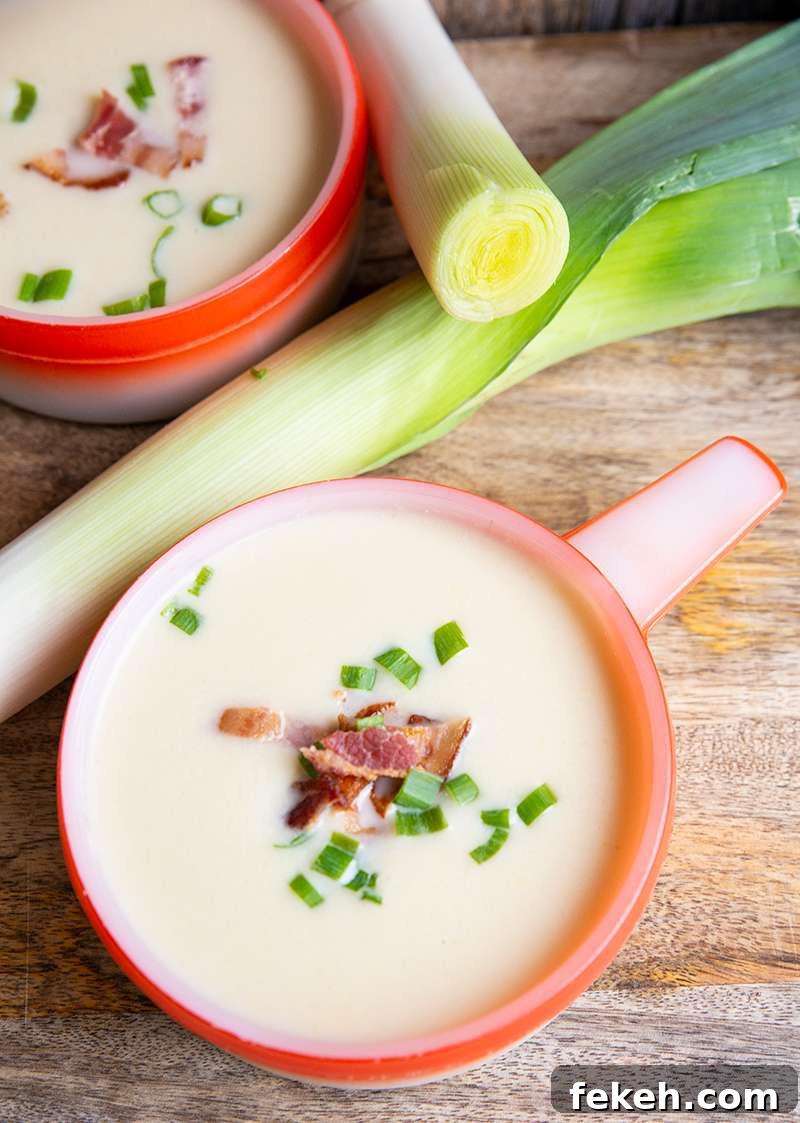 Low-Carb Instant Pot Leek and Cauliflower Soup Recipe 3 Instant Pot Leek & Cauliflower Low Carb Soup Recipe