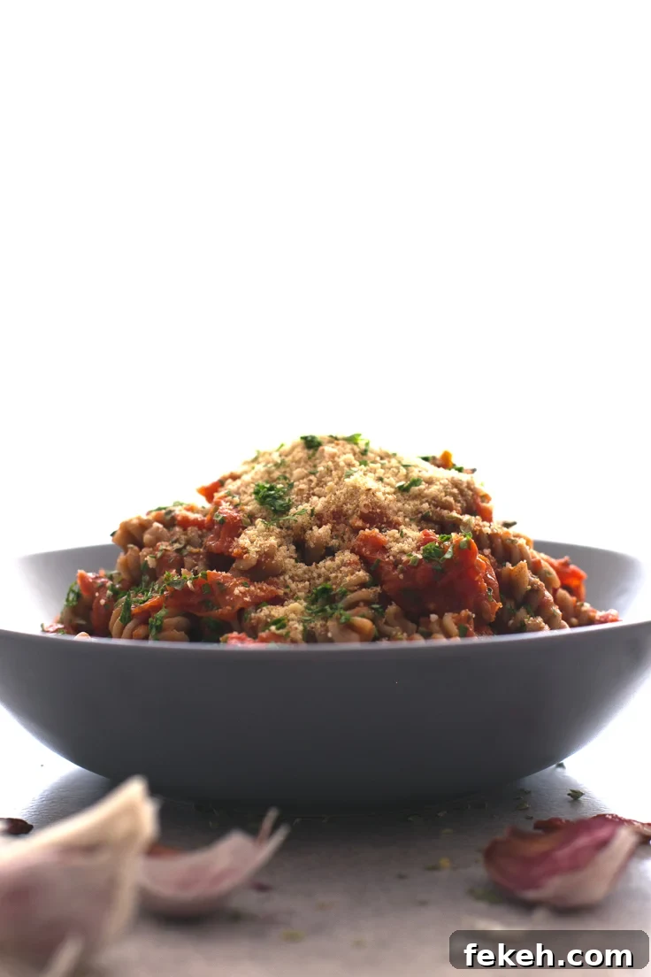Spicy Arrabbiata Pasta Recipe: Quick Classic Tomato & Chili Dish 2 Pasta arrabiata - Pasta is comfort food and really easy to make. This recipe is so simple, but it tastes like heaven!