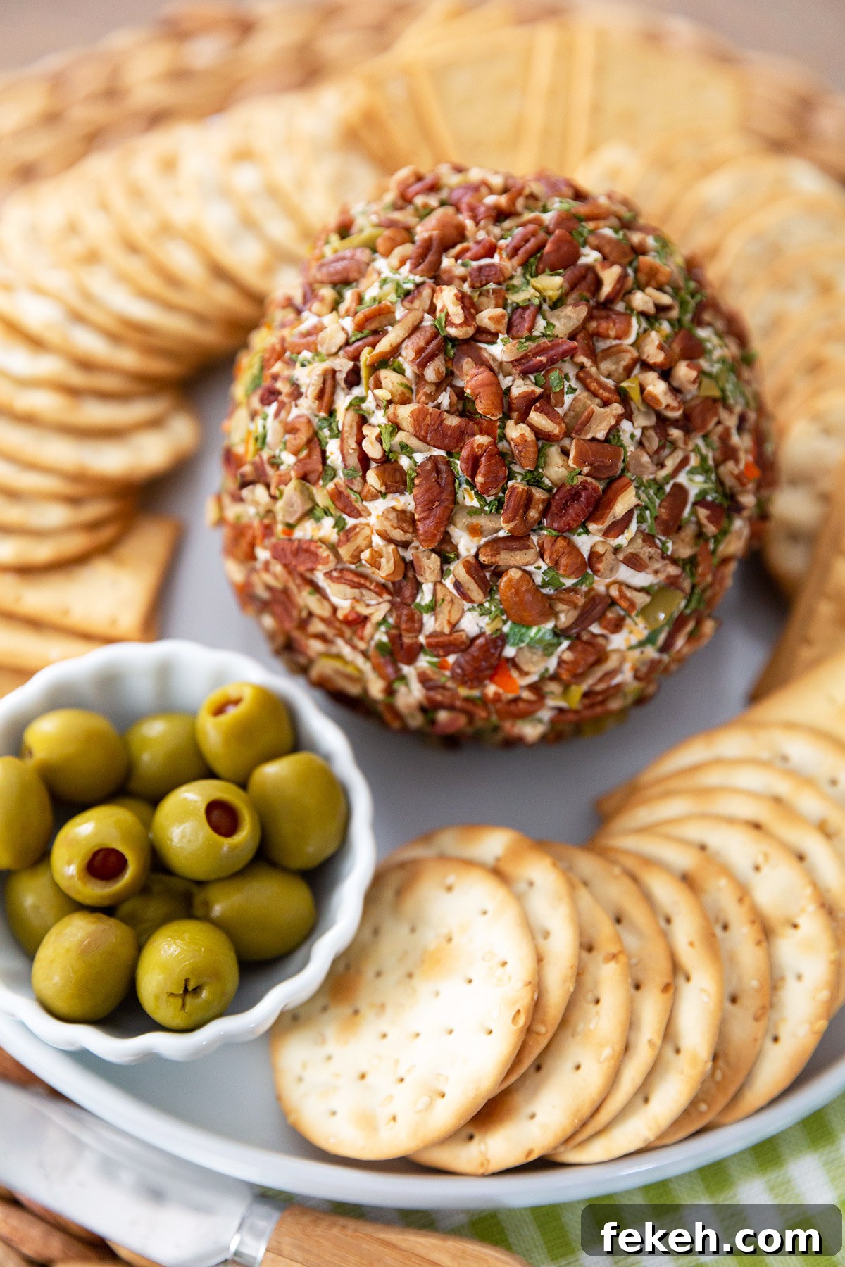 Savory Olive and Cheese Ball Recipe for Entertaining 5 Olives and Cheddar Cheese Ball Appetizer